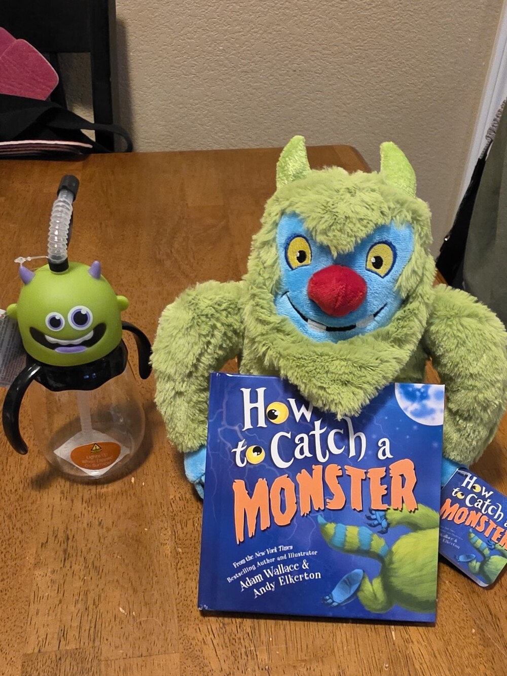 Plush Monster with How to Catch a Monster Book & Light Up Monster Sippy Cup NWT